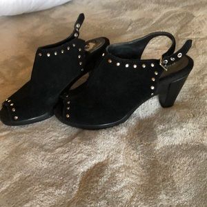 Little black studded heel